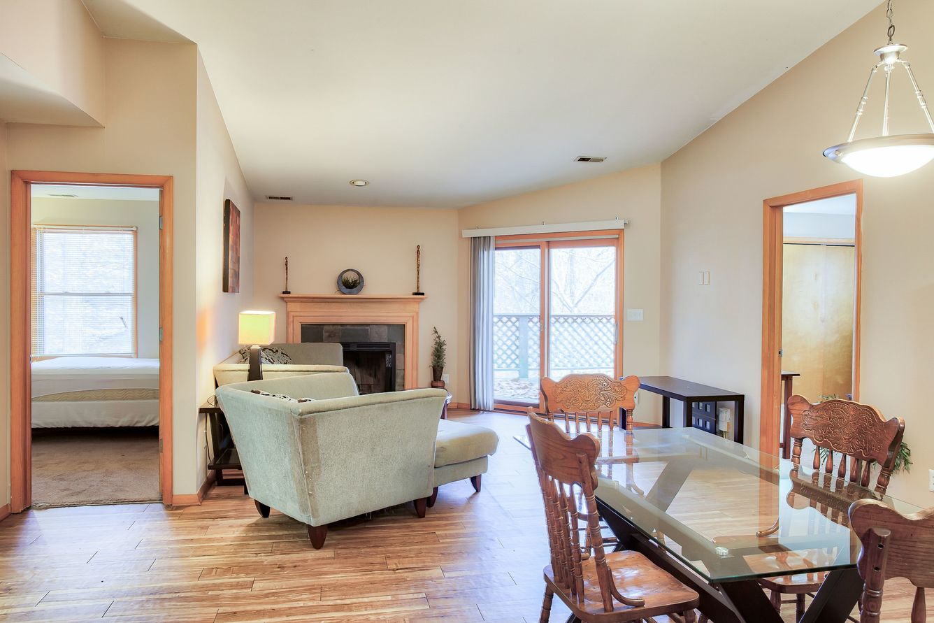 Apartments in Bloomington The Arbors Home