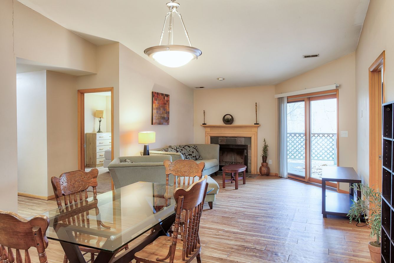 Apartments in Bloomington The Arbors Home