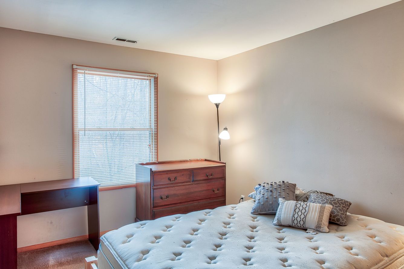 The Arbours Bed Breakfast British Columbia Canada Apartments in Bloomington | The Arbors | Welcome Home