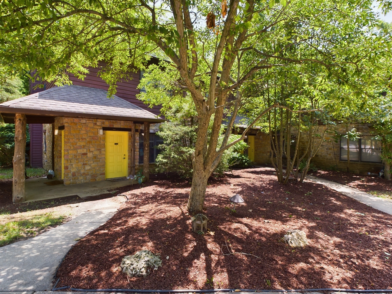 Apartments in Bloomington The Arbors Amenities