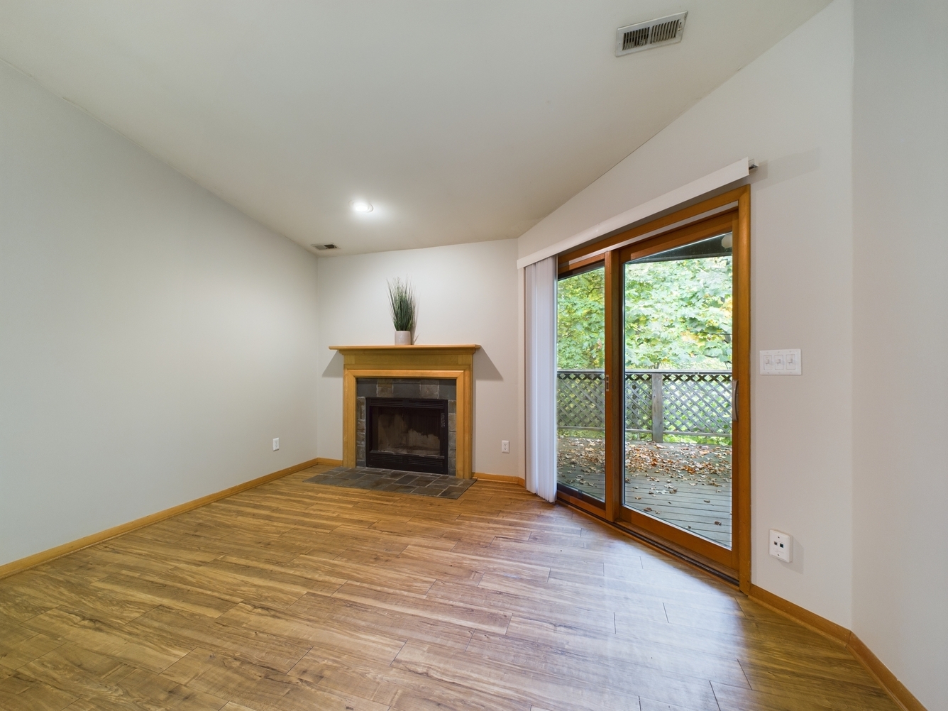 Apartments Complexes in Bloomington, IN The Arbors