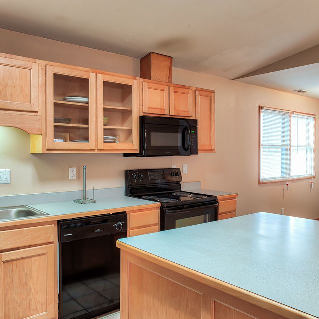 The Arbors - All-Electric Kitchen