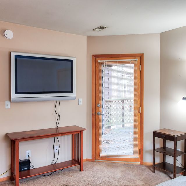 The Arbors - Furnished Bedroom